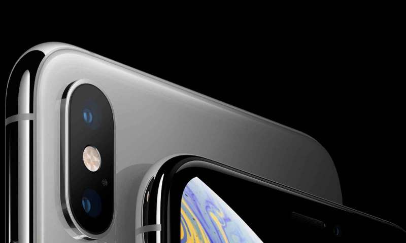 Apple Çentiksiz ve Tam Ekranlı Patent Başvurusu Yaptı