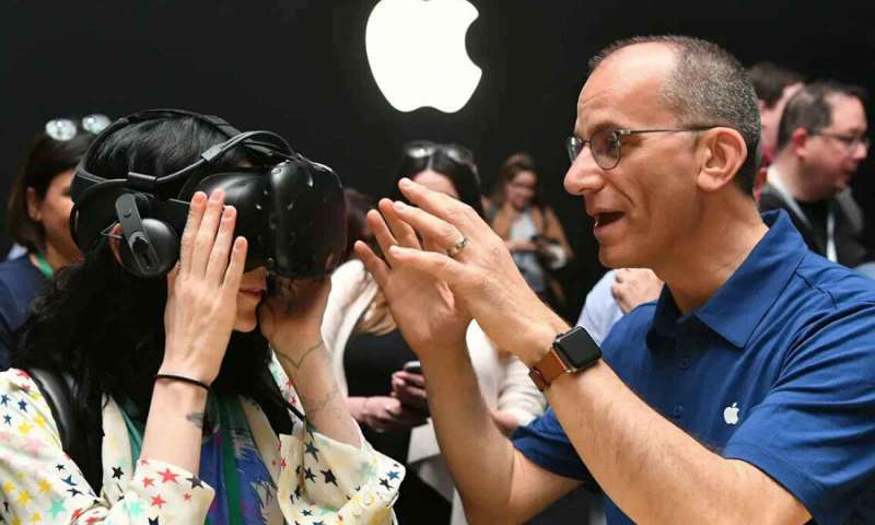 Apple'ın AI ve VR şirketlerine ilgisi Spaces'i satın almasıyla devam ediyor