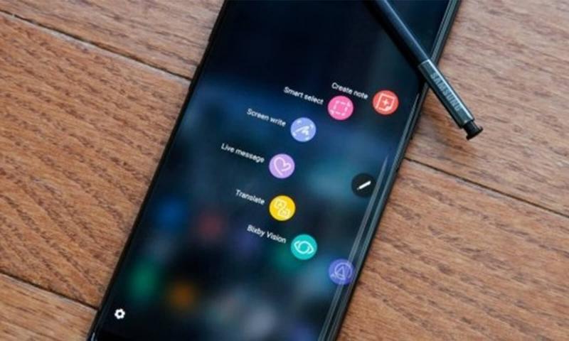 Beklenen Galaxy Note 8 güncellemesi geliyor!