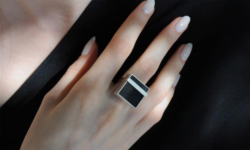 Bildirimlerinizi Parmağınıza Taşıyan Yeni Akıllı Yüzük Modulaj