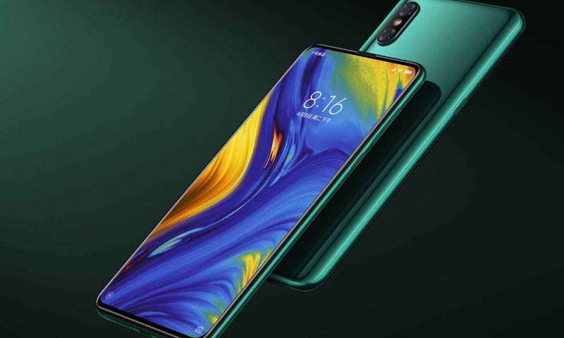 Bu yıl akıllı telefonlara büyük ekranlar damga vurdu!