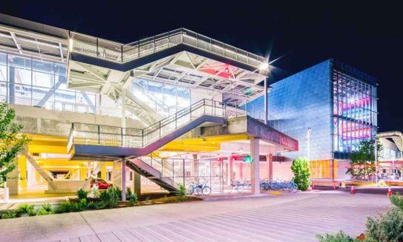 Facebook kampüsünde bomba alarmı!