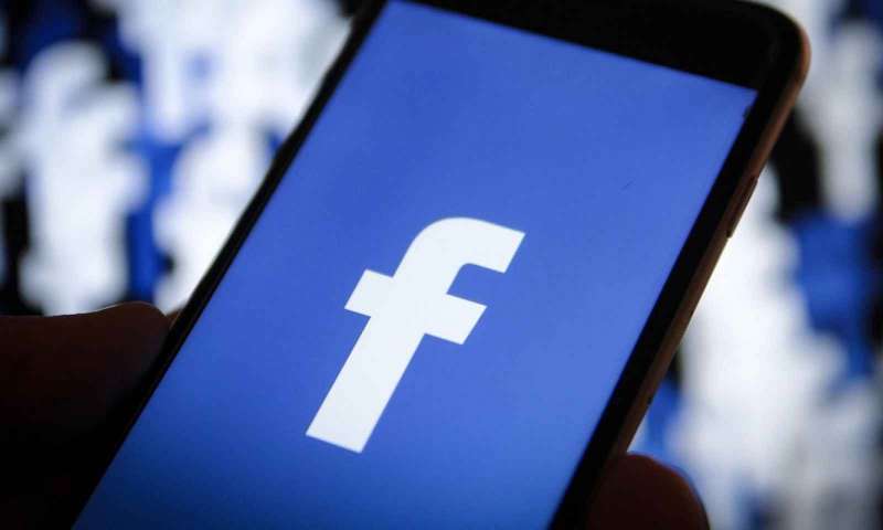 Facebook kullanıcı verileri geliştiricilere açıldı