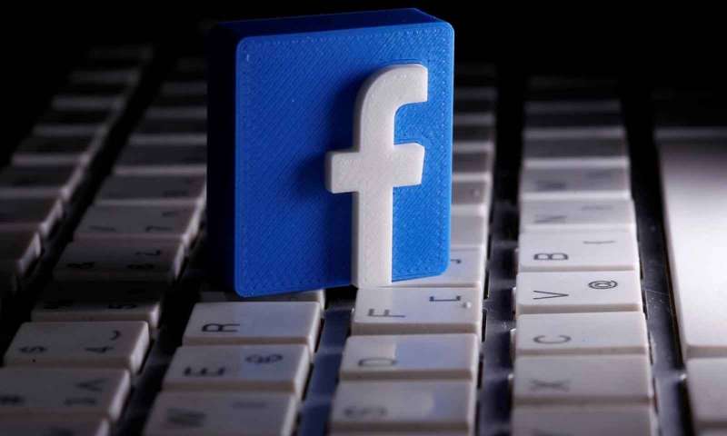 Facebook seçimleri manipüle etmeye çalışan hesaplarla savaşına devam ediyor