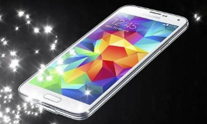 Galaxy S5 için Android 5.0 Lollipop Güncellemesi Başladı! 