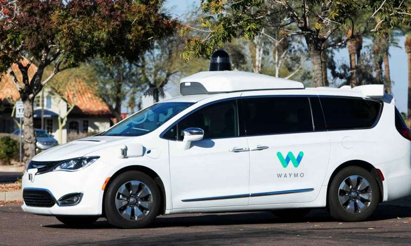 Google'ın otonom araçları yollarda