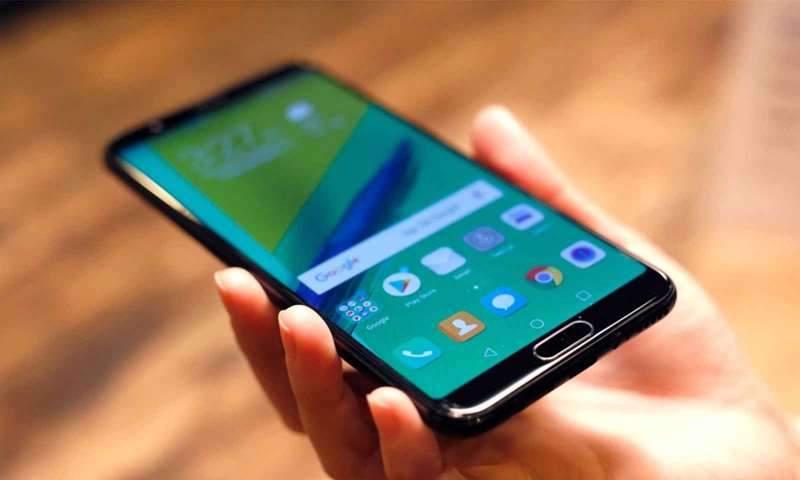 Huawei Honor View 10 İçin Android 9.0 Güncellemesi Başladı