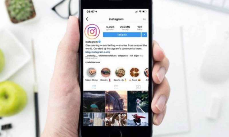 Instagram'a Görme Engelliler İçin Yeni Özellik