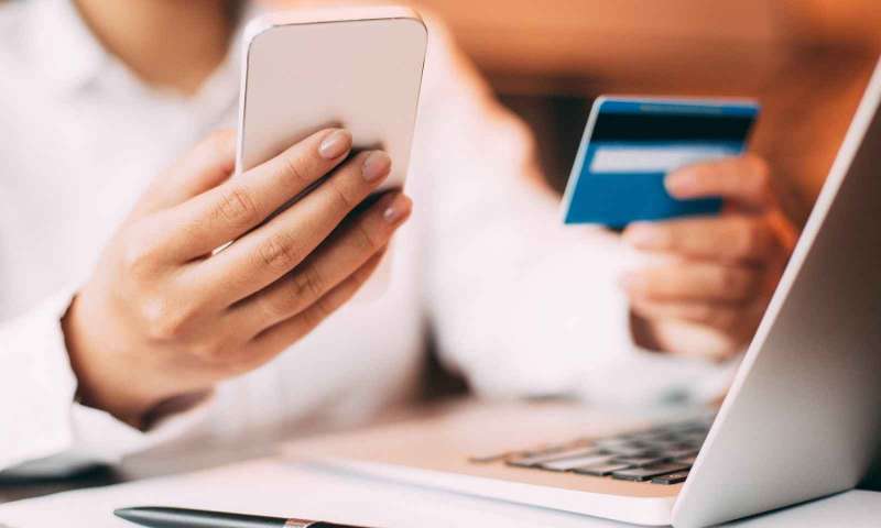 İnternetten kartlı ödeme tutarında yüzde 54 oranında artış yaşandı