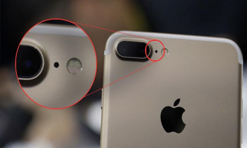 iPhone Kamerası Yanındaki Ufak Delik Ne İşe Yarıyor?