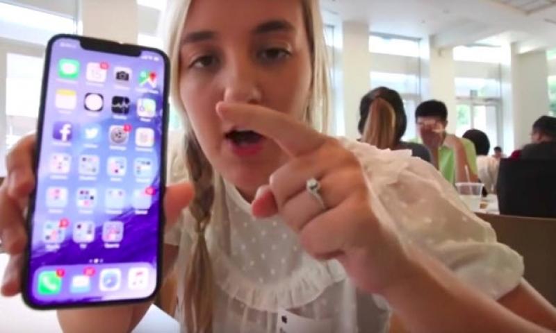 iPhone X'i sızdırdı!