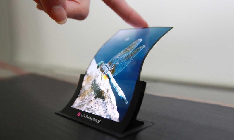 Katlanabilir iPhone için LG ile hazırlık mı yapıyor?