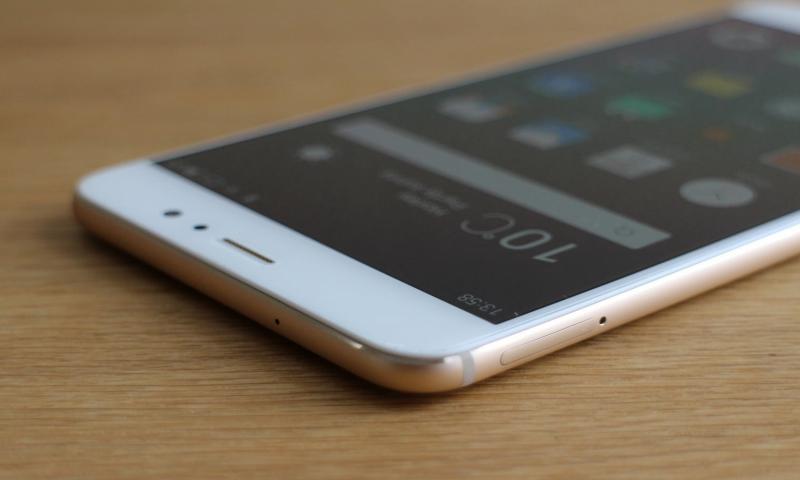 Meizu E3 özellikleri ve fiyatı