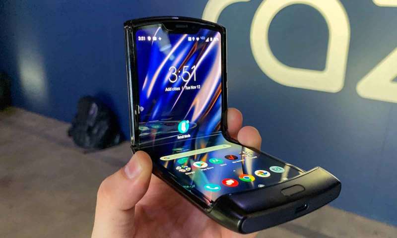 Motorola Razr 2019'un tanıtım videosundaki ekran bombesi endişe uyandırıyor