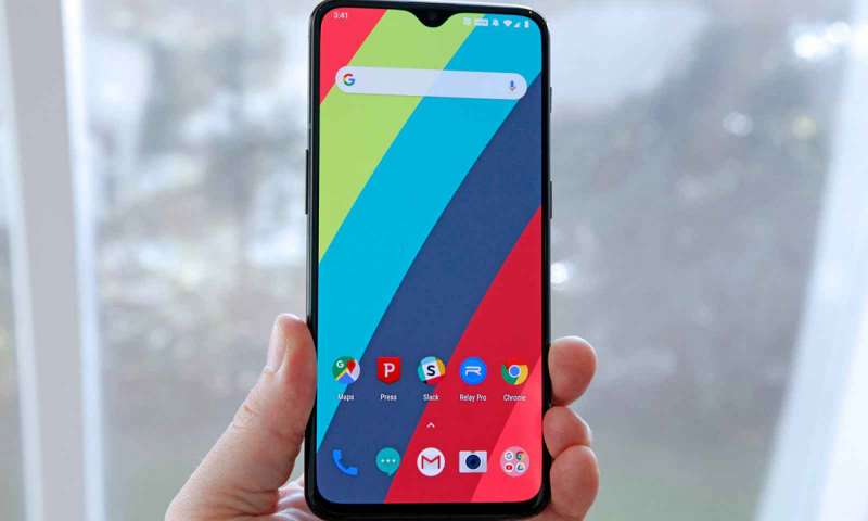 OnePlus 6T kullanıcıları, cihazdan şikayetçi!