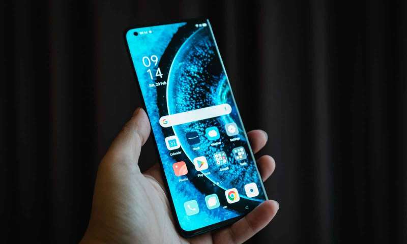 OPPO Find X2'nin ekranı nasıl geliştirildi?
