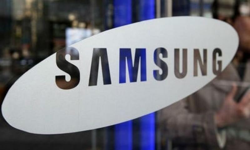 Samsung Galaxy K Zoom'a Ait Yeni Görseller Ortaya Çıktı