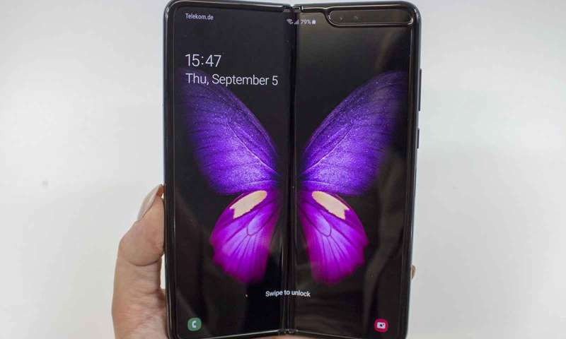 Samsung katlanabilir telefon satış hedefi belli oldu