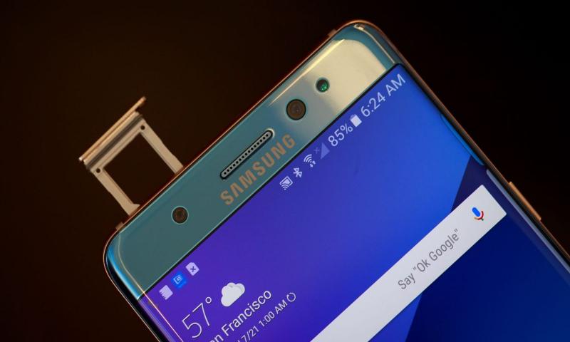 Samsung Note 7, Kavisli Ekran ve İris Tarama Özelliği ile Geliyor
