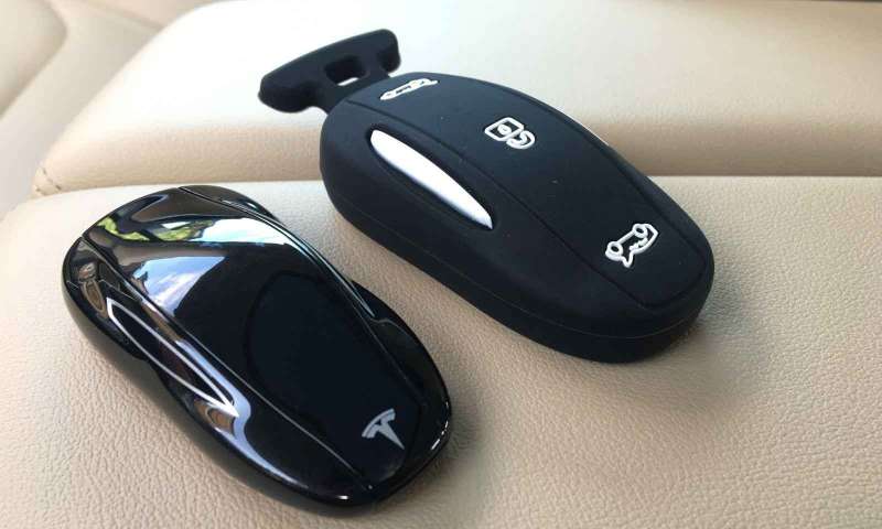 Tesla Ürünlerini Satın Alabileceğiniz Resmi Amazon Mağazası Açıldı