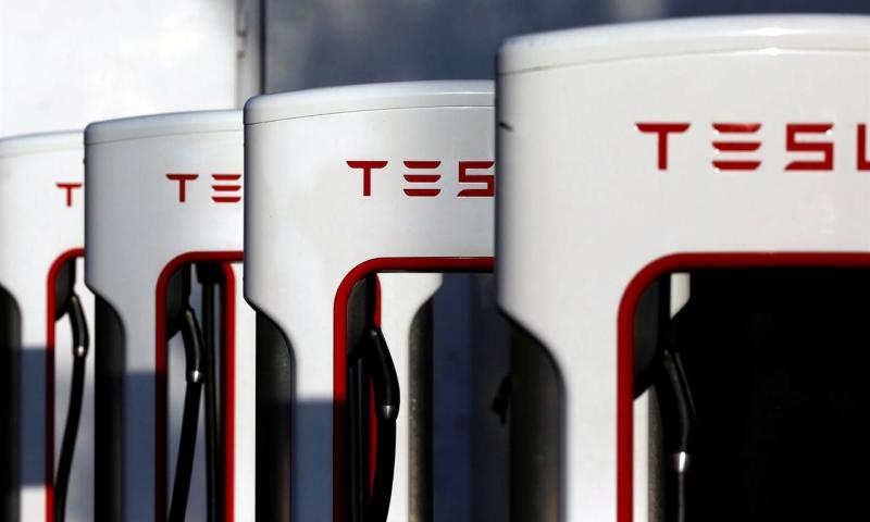 Tesla'nın inşa ettiği dev batarya, kömürle çalışan elektrik santralini kurtardı