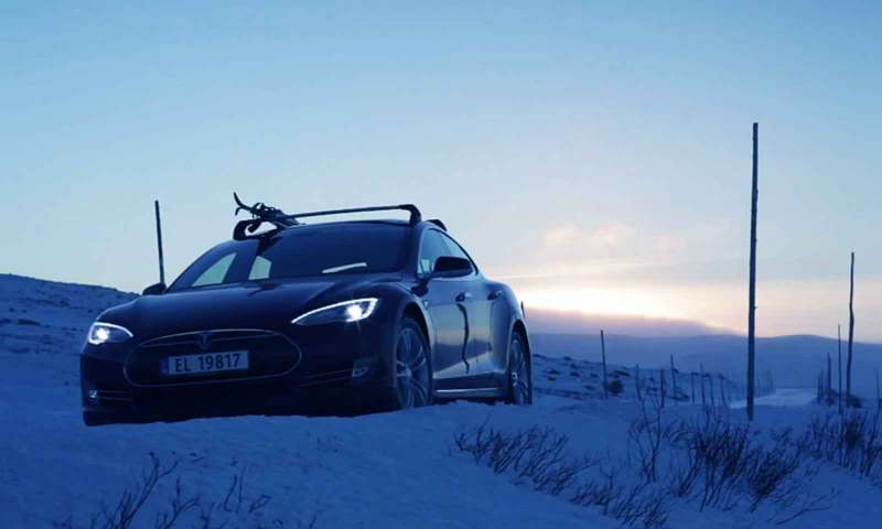 Tesla'ya Kış Güncellemesi Geliyor