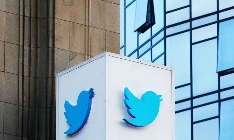 Twitter çalışanlarına evden çalışma talimatı verdi
