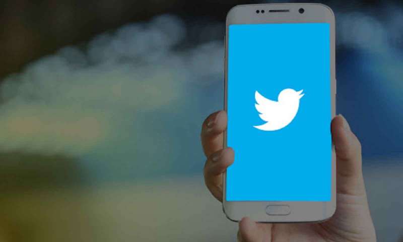 Twitter'ın Trump'ı kalıcı olarak engellemesi, hisse değerini düşürdü