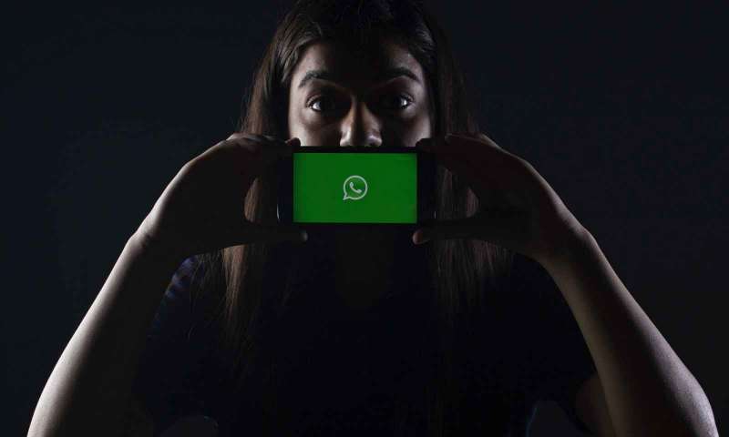 WhatsApp verileri artık Facebook ile paylaşılacak