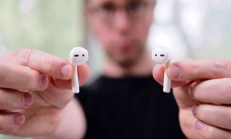 Windows 10 AAC desteğiyle kablosuz kulaklık kullanımı kolaylaştırıyor