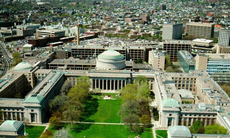 Yapay zekaya 1 milyar dolarlık yatırım