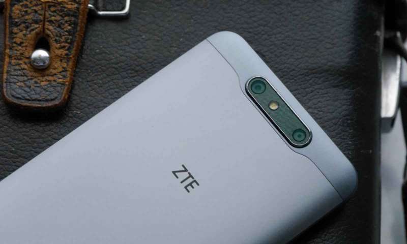 ZTE katlanabilir telefon patenti ile dikkatleri üstüne çekti